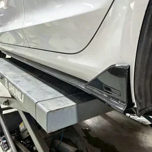 Prepreg Carbon Model 3 Highland Side Skirts for Tesla 2023-2026 (1)